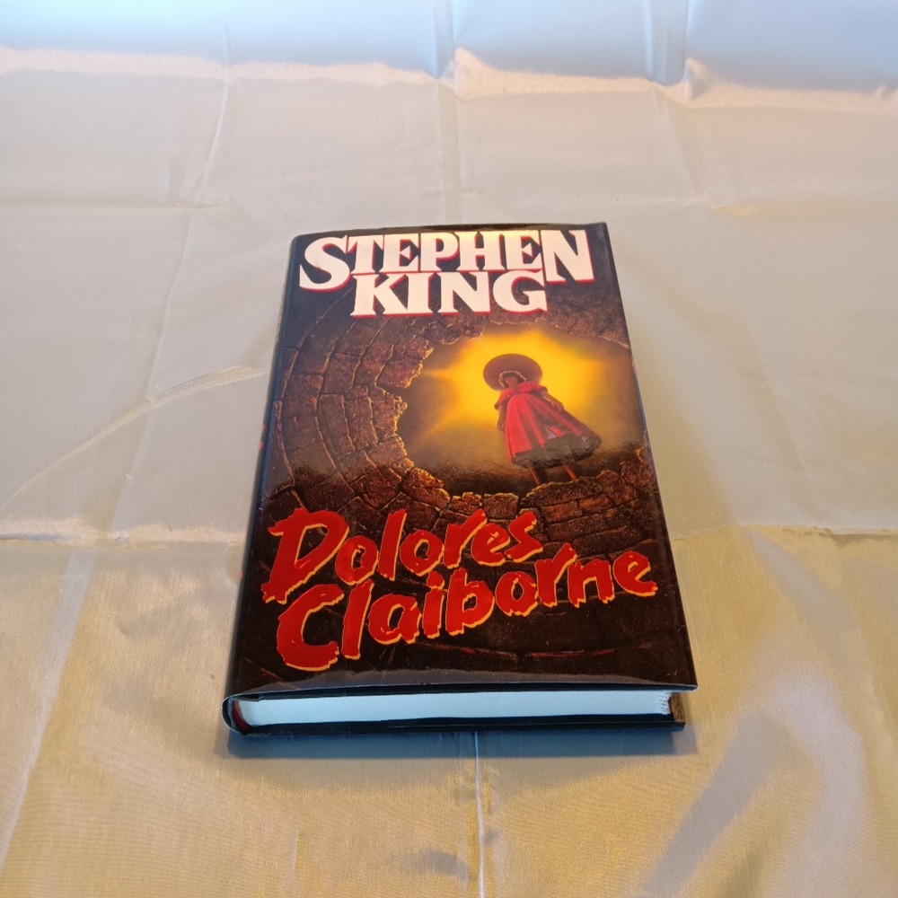 Stephen King Book - Picture 1 of 7
